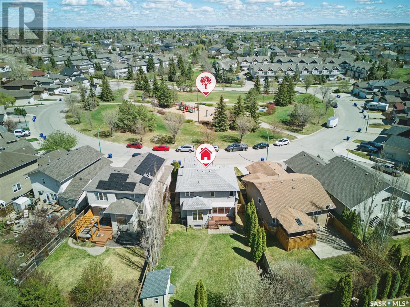 Property at 211 Beckett GREEN image 2