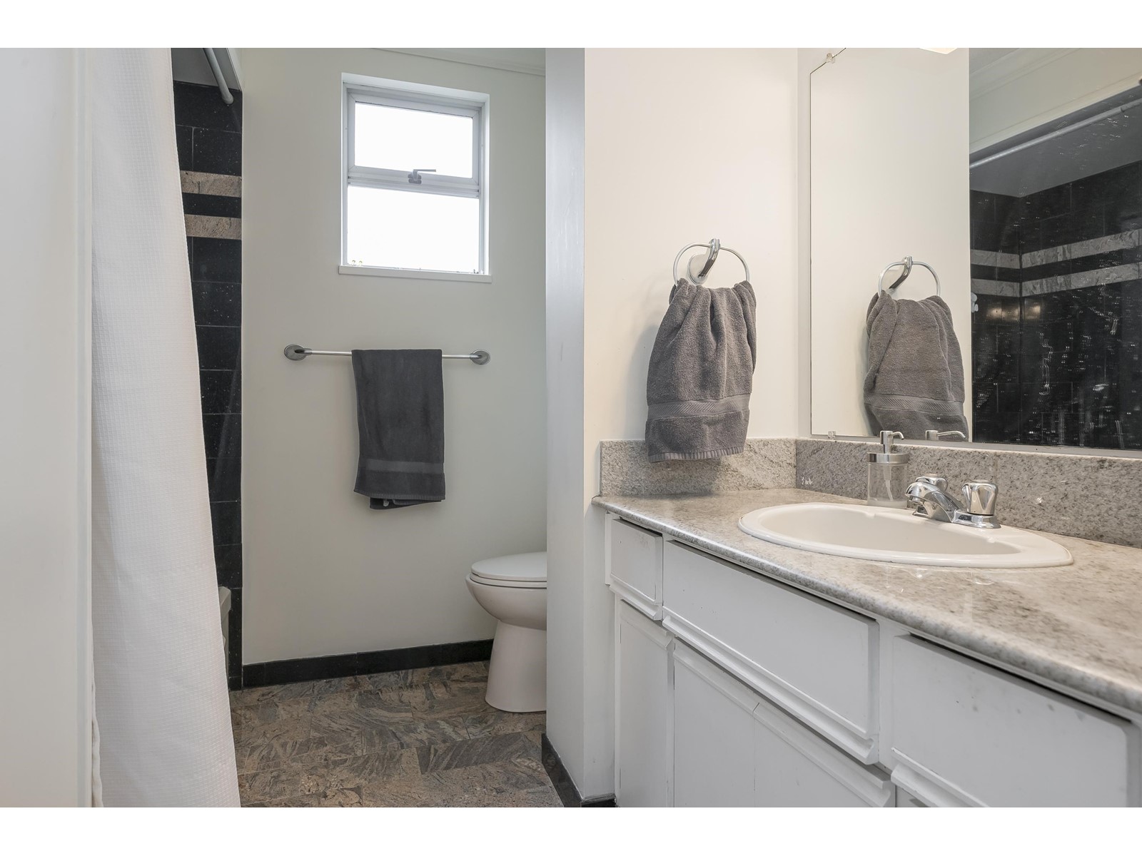 14904 95a Avenue, Surrey, British Columbia  V3R 7T6 - Photo 28 - R2995868