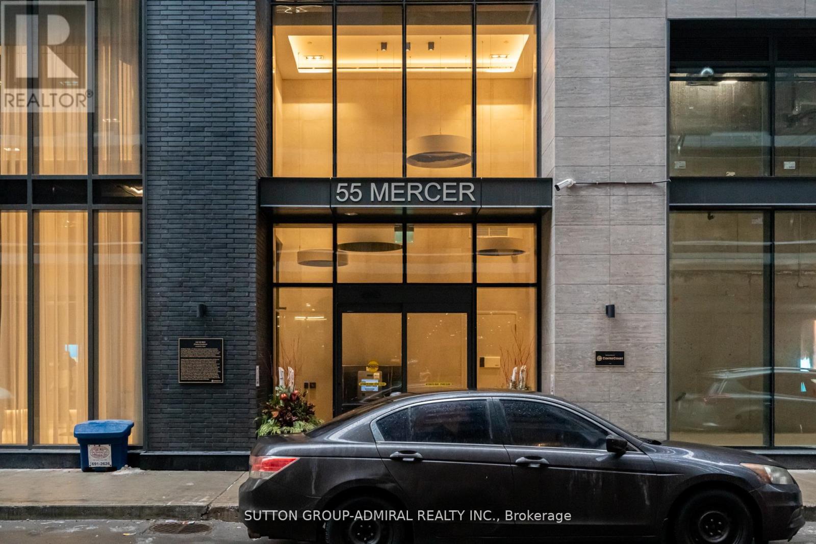 2112 - 55 MERCER STREET, Toronto, Ontario