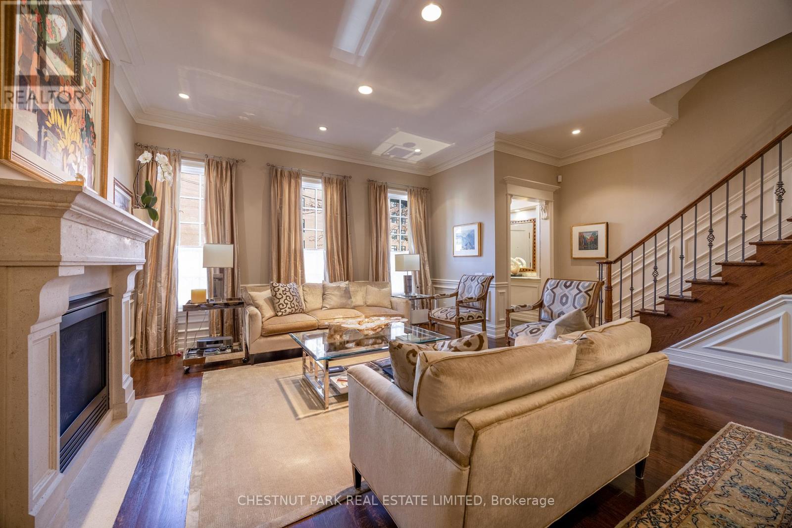 Property at 117 DAVENPORT ROAD image 4