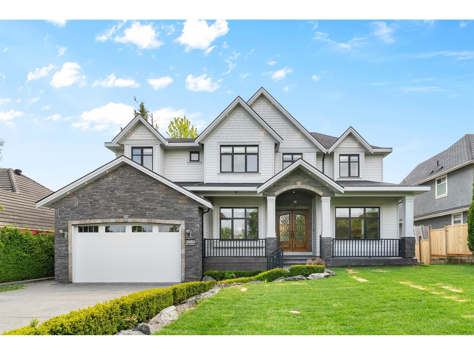 Property at 15852 109 AVENUE image 1