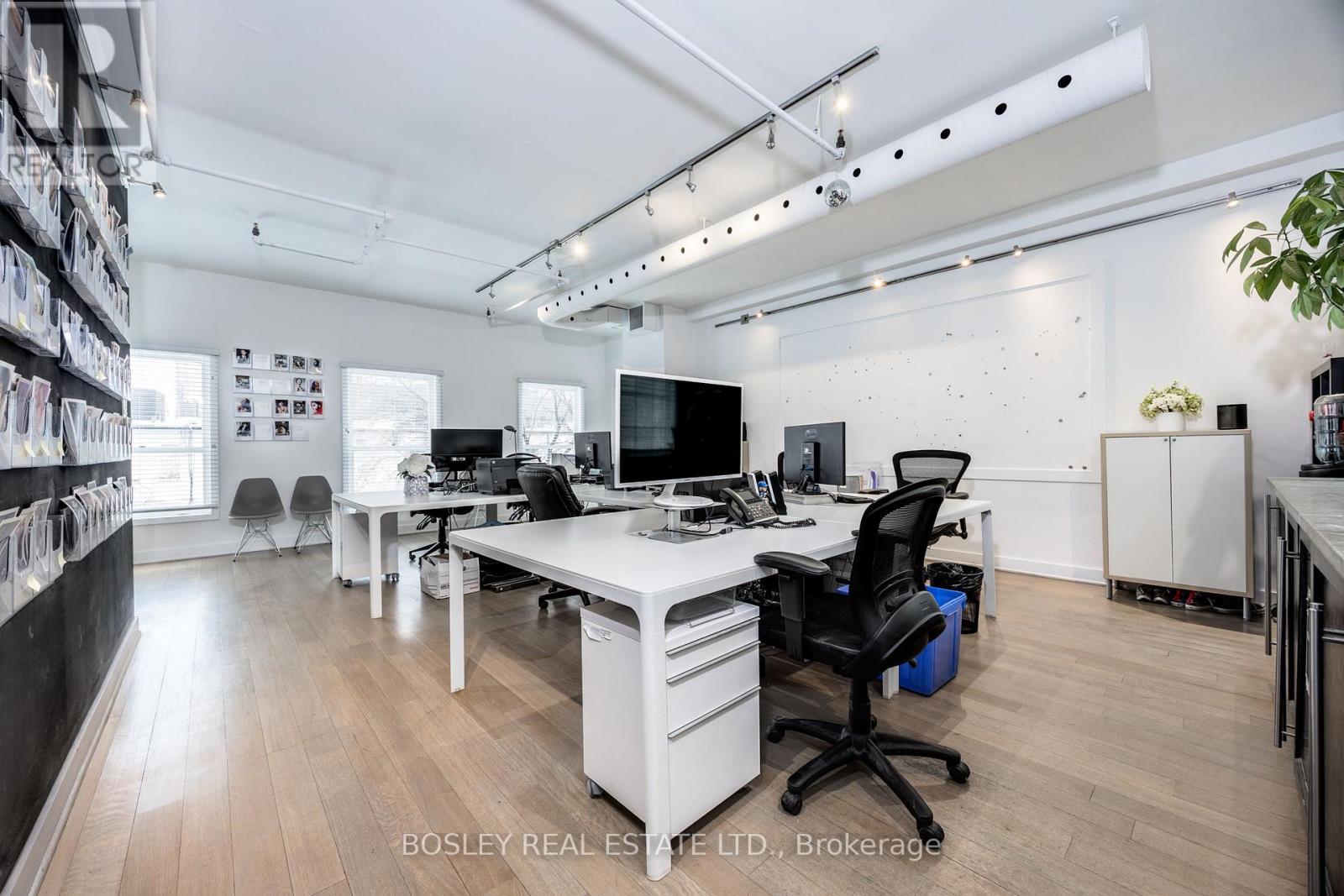 21 Isabella Street, Toronto, Ontario  M4Y 1M7 - Photo 12 - C12005539