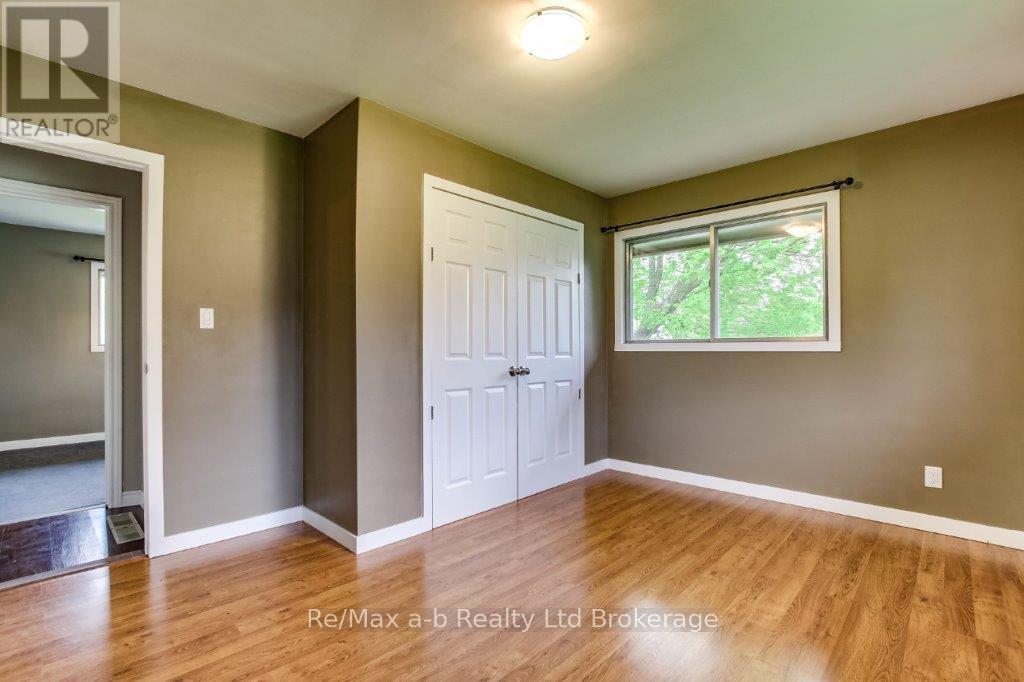 9 Duncan Street, Tillsonburg, Ontario  N4G 2N7 - Photo 13 - X12131466