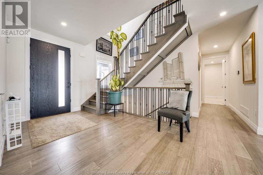 Property at 375 WATER AVE. image 4