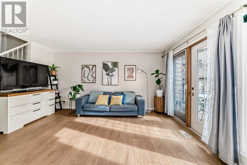 Property at 3, 95 Grier Place NE image 2