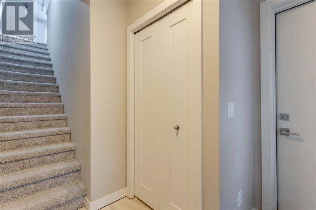 74 Sage Bluff Circle Nw, Calgary, Alberta  T3R 1T5 - Photo 11 - A2211416