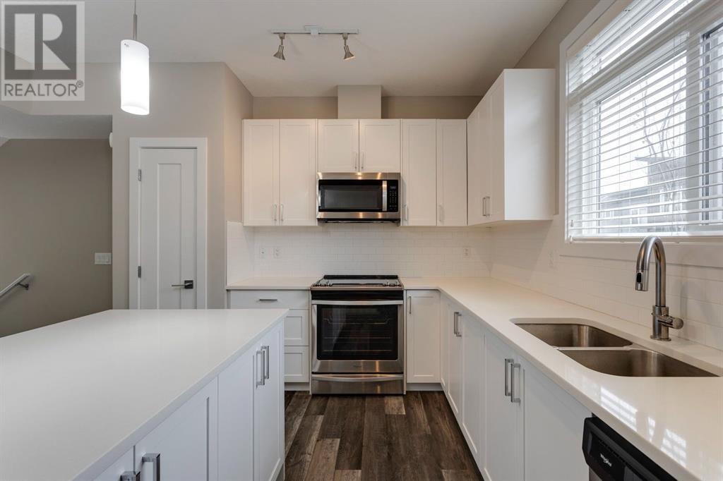 74 Sage Bluff Circle Nw, Calgary, Alberta  T3R 1T5 - Photo 12 - A2211416