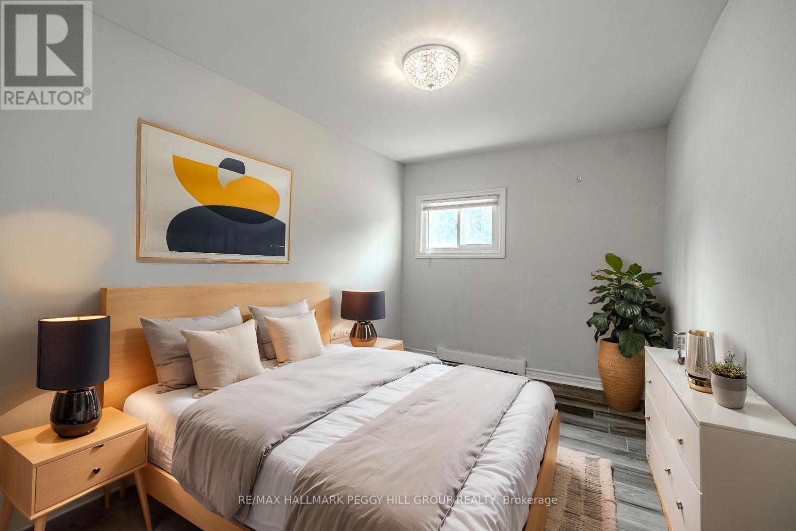 12 Doan Avenue, Tiny, Ontario  L0L 1P0 - Photo 8 - S12131285