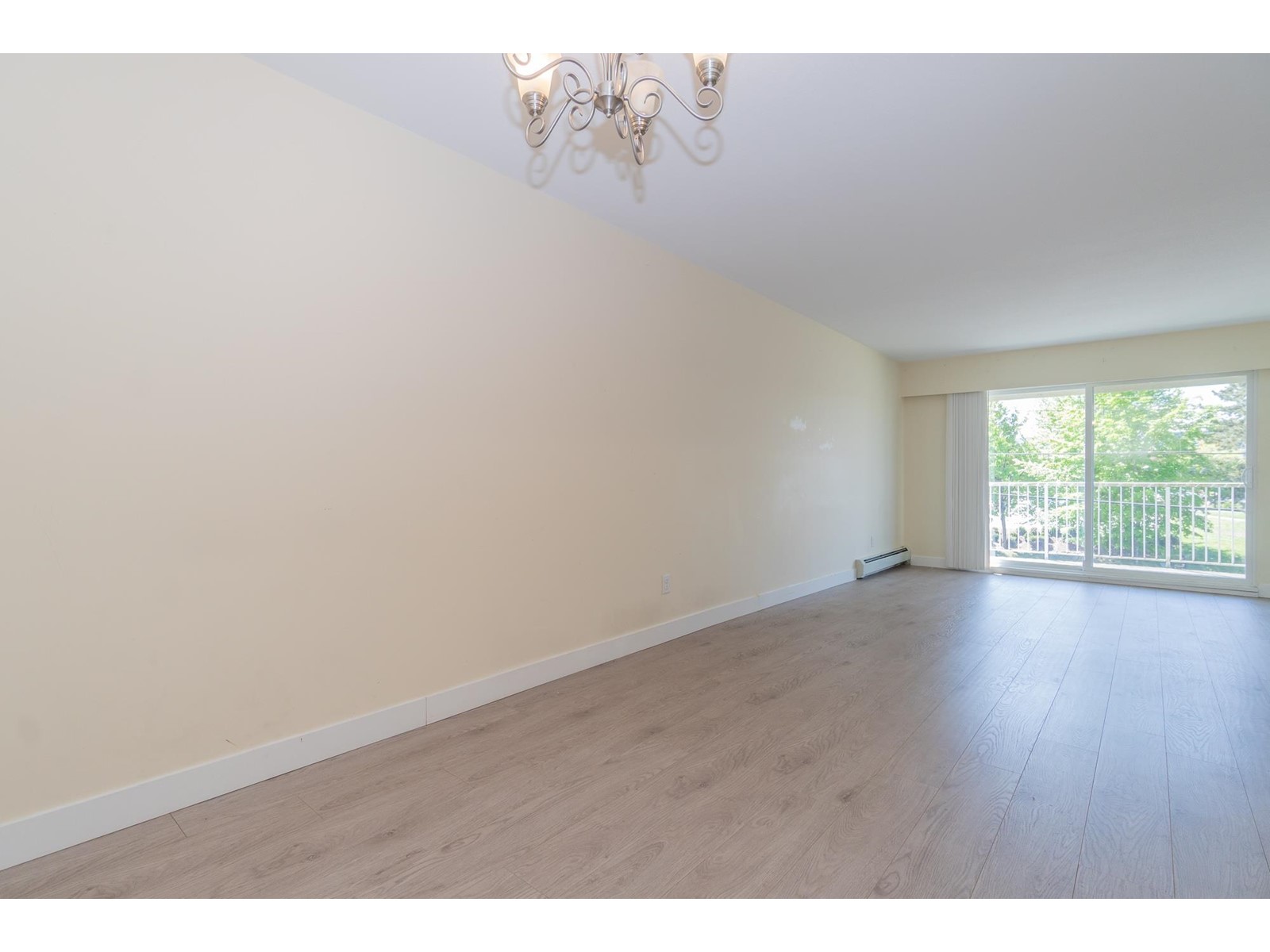 323 32850 George Ferguson Way, Abbotsford, British Columbia  V2S 7K1 - Photo 14 - R2999061
