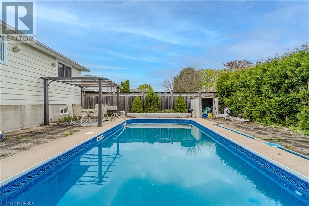 Property at 41 FOREST Drive image 3