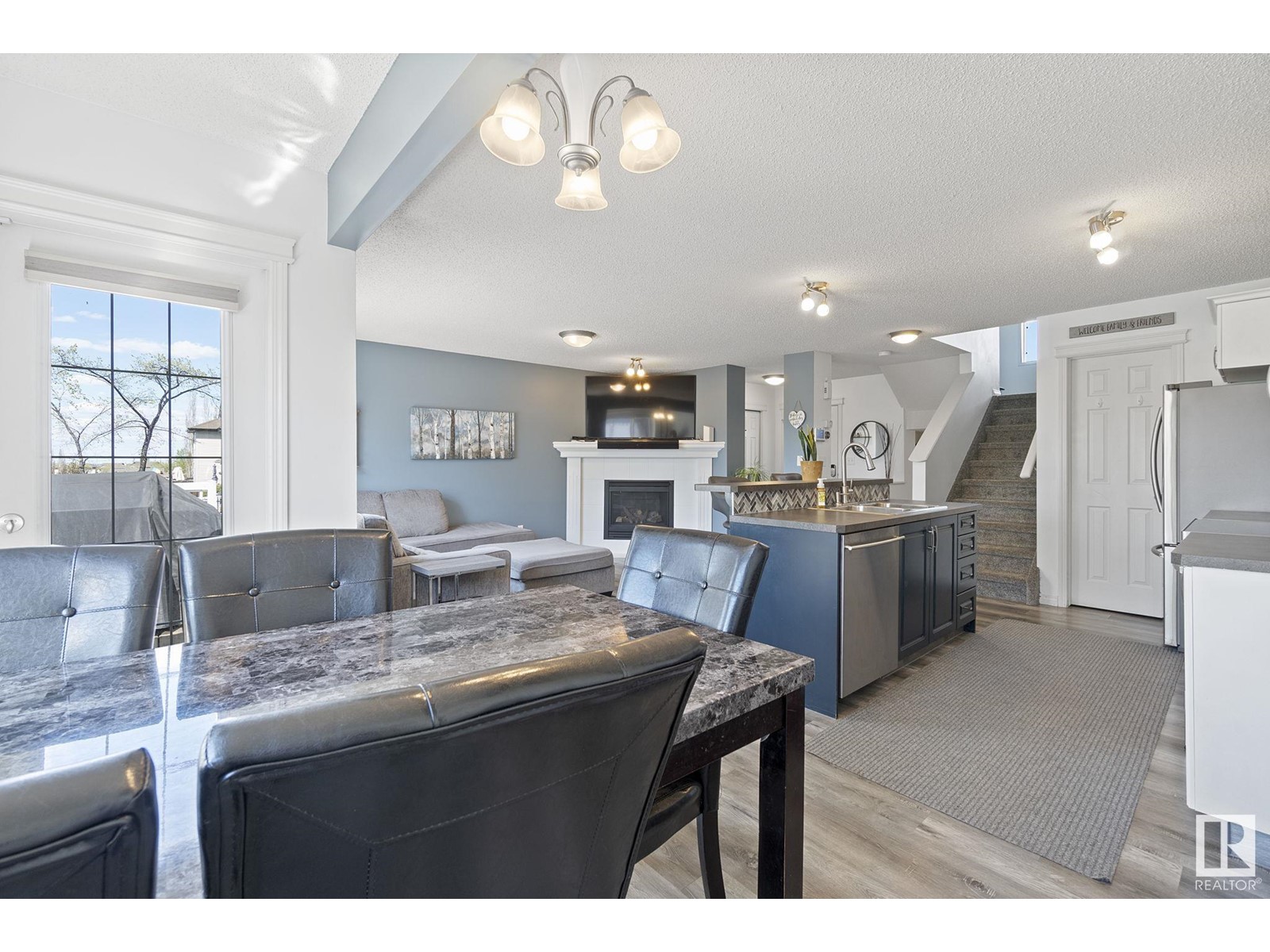 Property at 166 SUMMERTON CR image 3