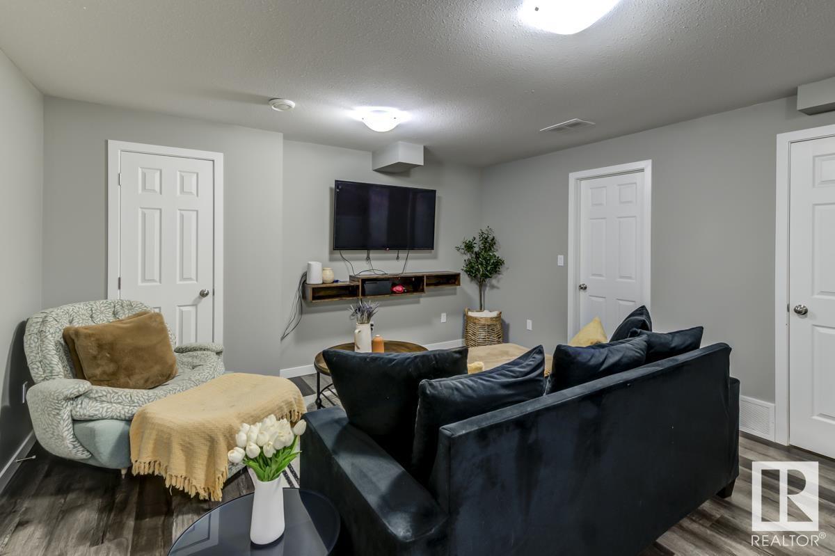 1243 Chappelle Bv Sw, Edmonton, Alberta  T6W 3R1 - Photo 29 - E4434957