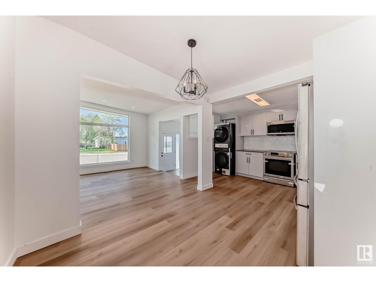 Property at 7220 152a Ave NW image 5