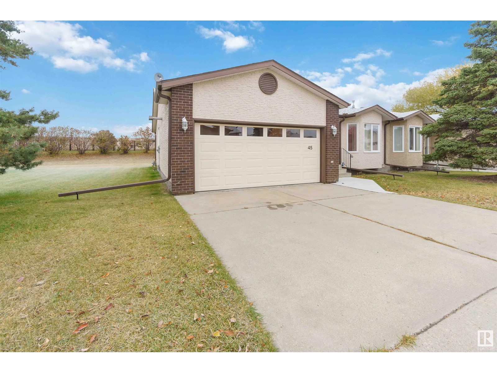 Property at 45 SUNRISE VG image 1