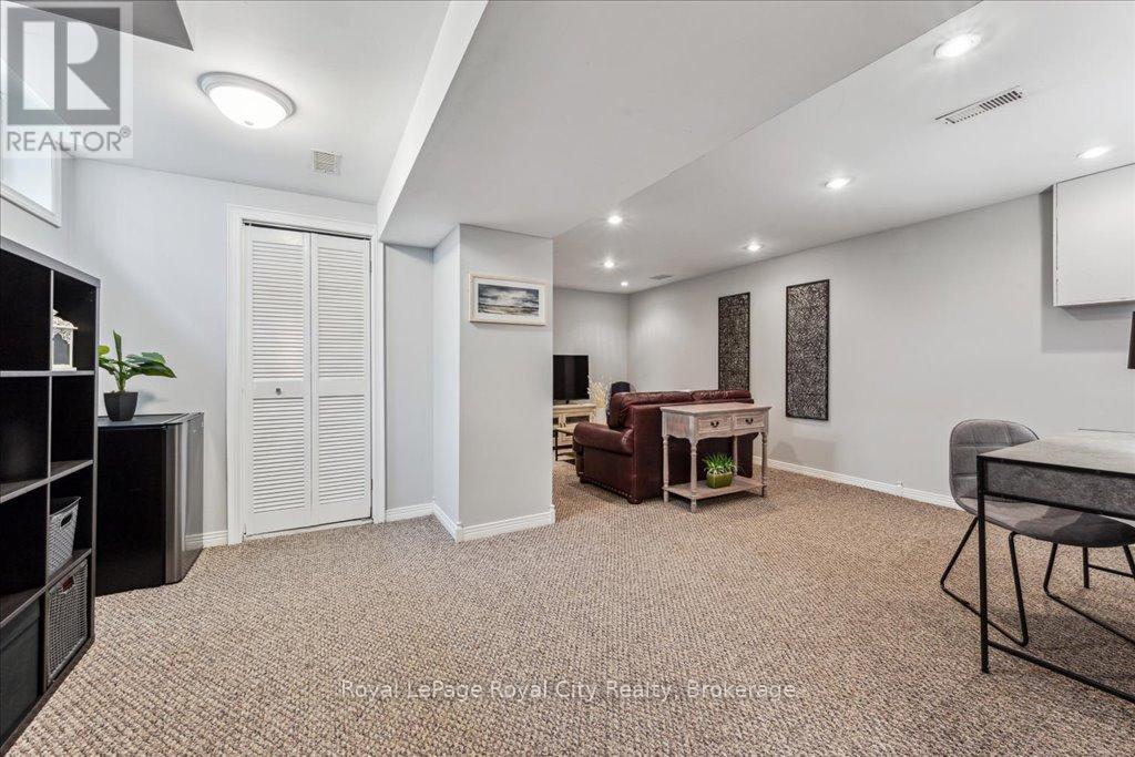 422 Auden Road, Guelph, Ontario  N1E 6V6 - Photo 28 - X12131494