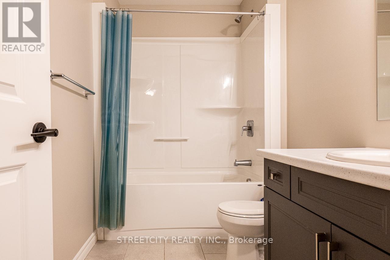 13 - 381 Callaway Road, London North, Ontario  N6G 0N8 - Photo 29 - X12131599