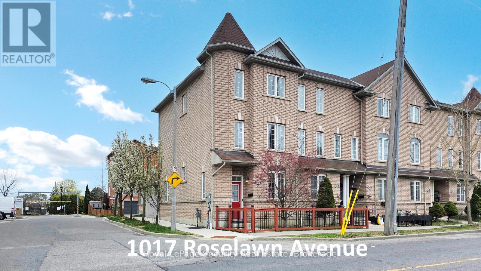 Property at 1017 ROSELAWN AVENUE image 1