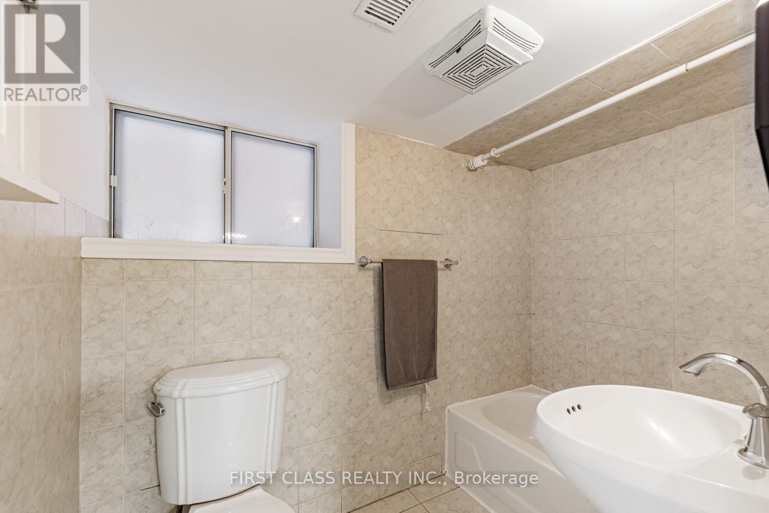1113 Dufferin Street, Toronto, Ontario  M6H 4B5 - Photo 29 - W12131331