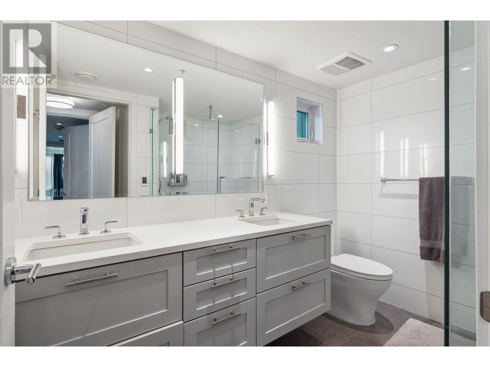 425 525 E 2nd Street, North Vancouver, British Columbia  V7L 1E1 - Photo 19 - R2999739