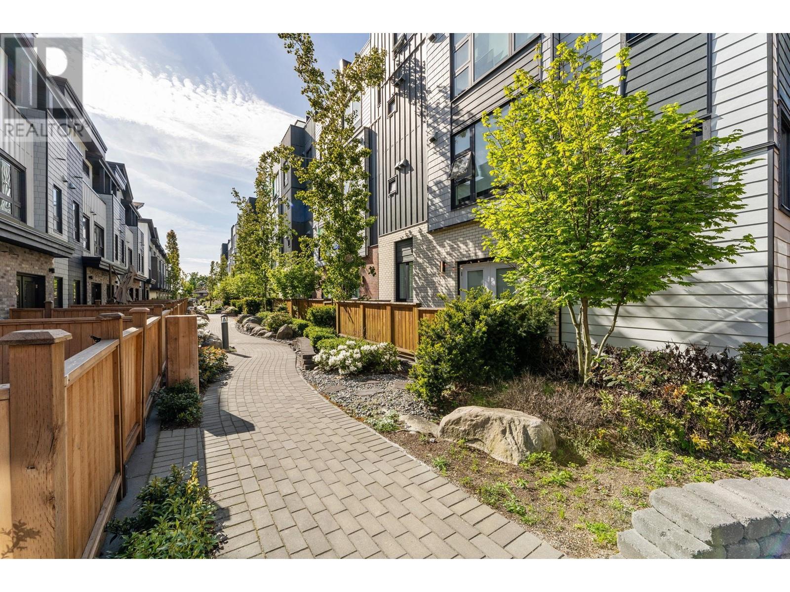 425 525 E 2nd Street, North Vancouver, British Columbia  V7L 1E1 - Photo 26 - R2999739