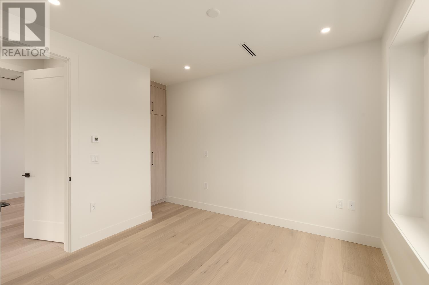 1 2658 Dundas Street, Vancouver, British Columbia  V5K 1P9 - Photo 15 - R2999780