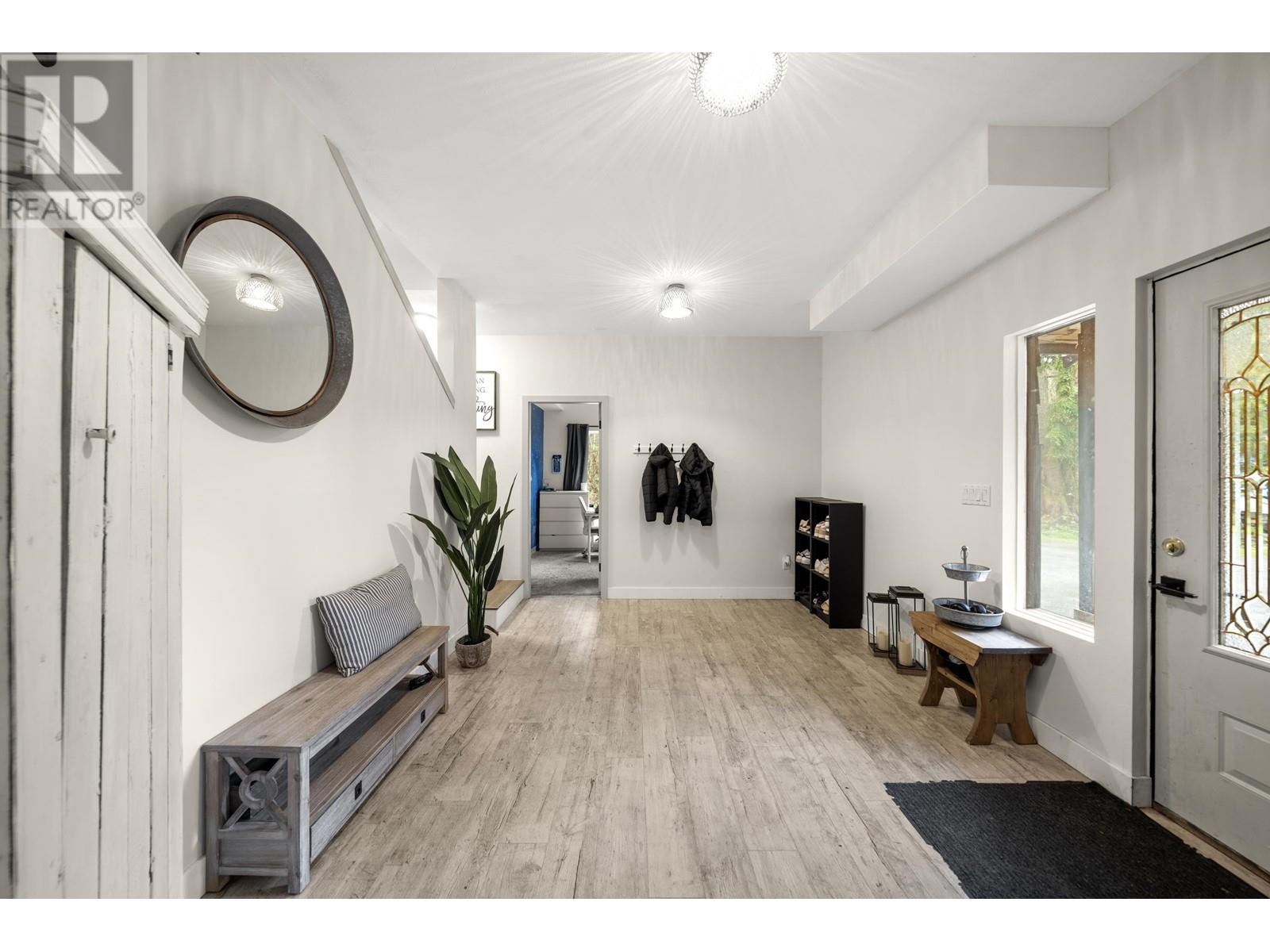 26421 Cunningham Avenue, Maple Ridge, British Columbia  V2W 1M8 - Photo 10 - R2999775
