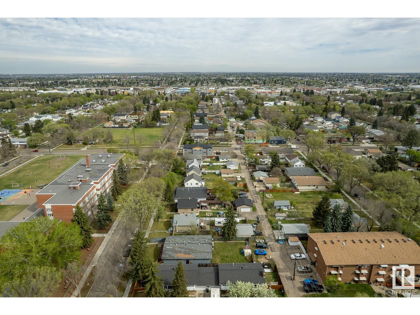 12107-12109 89 St Nw, Edmonton, Alberta  T5B 3W3 - Photo 64 - E4434962