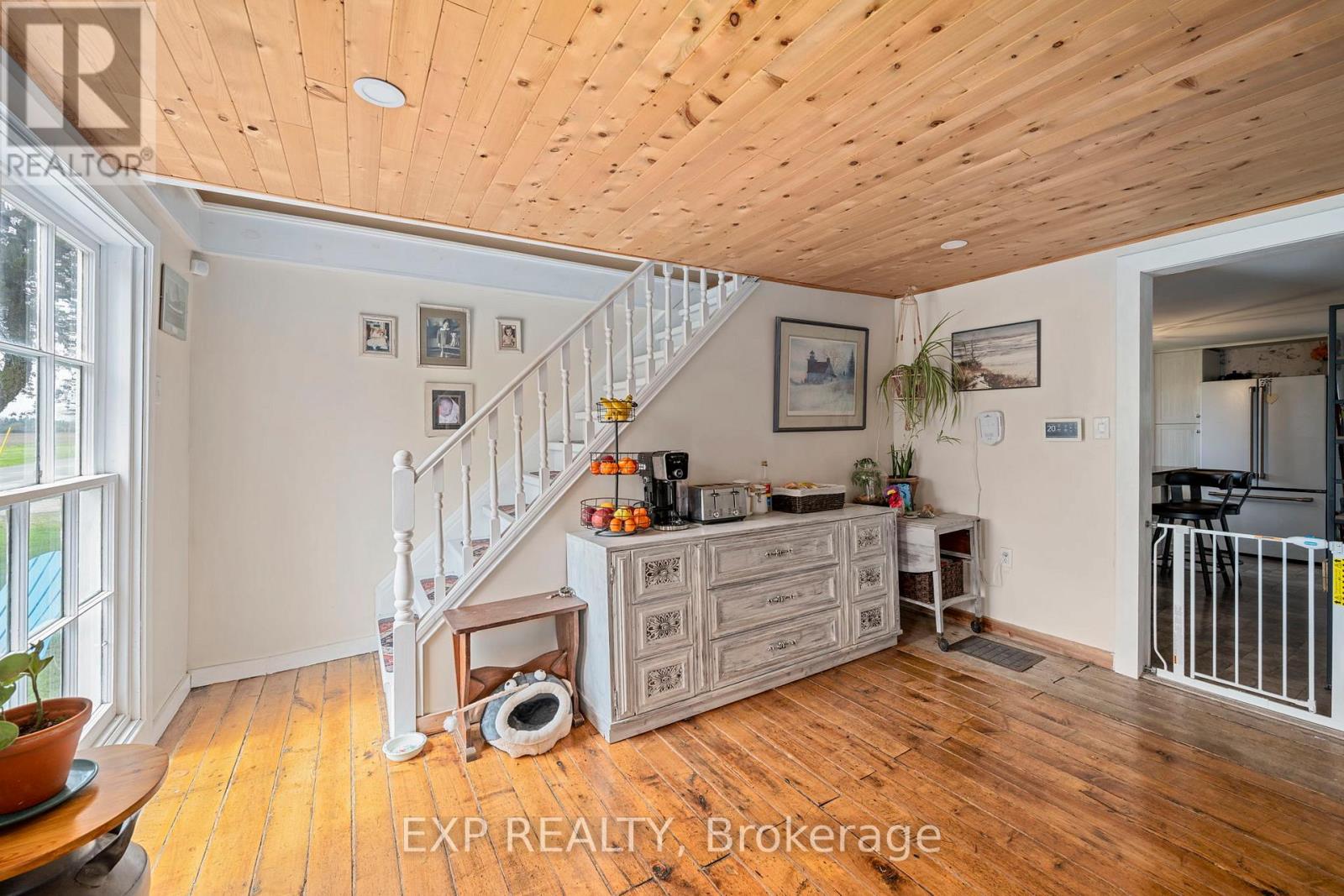 46330 South Street, Central Elgin, Ontario  N0L 2H0 - Photo 17 - X12131313