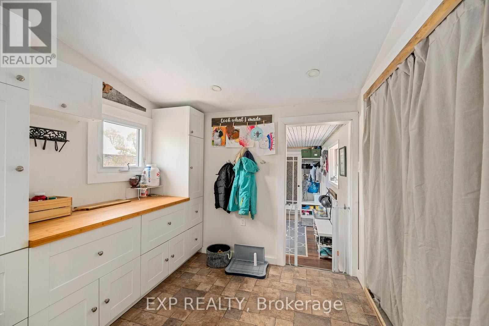 46330 South Street, Central Elgin, Ontario  N0L 2H0 - Photo 9 - X12131313
