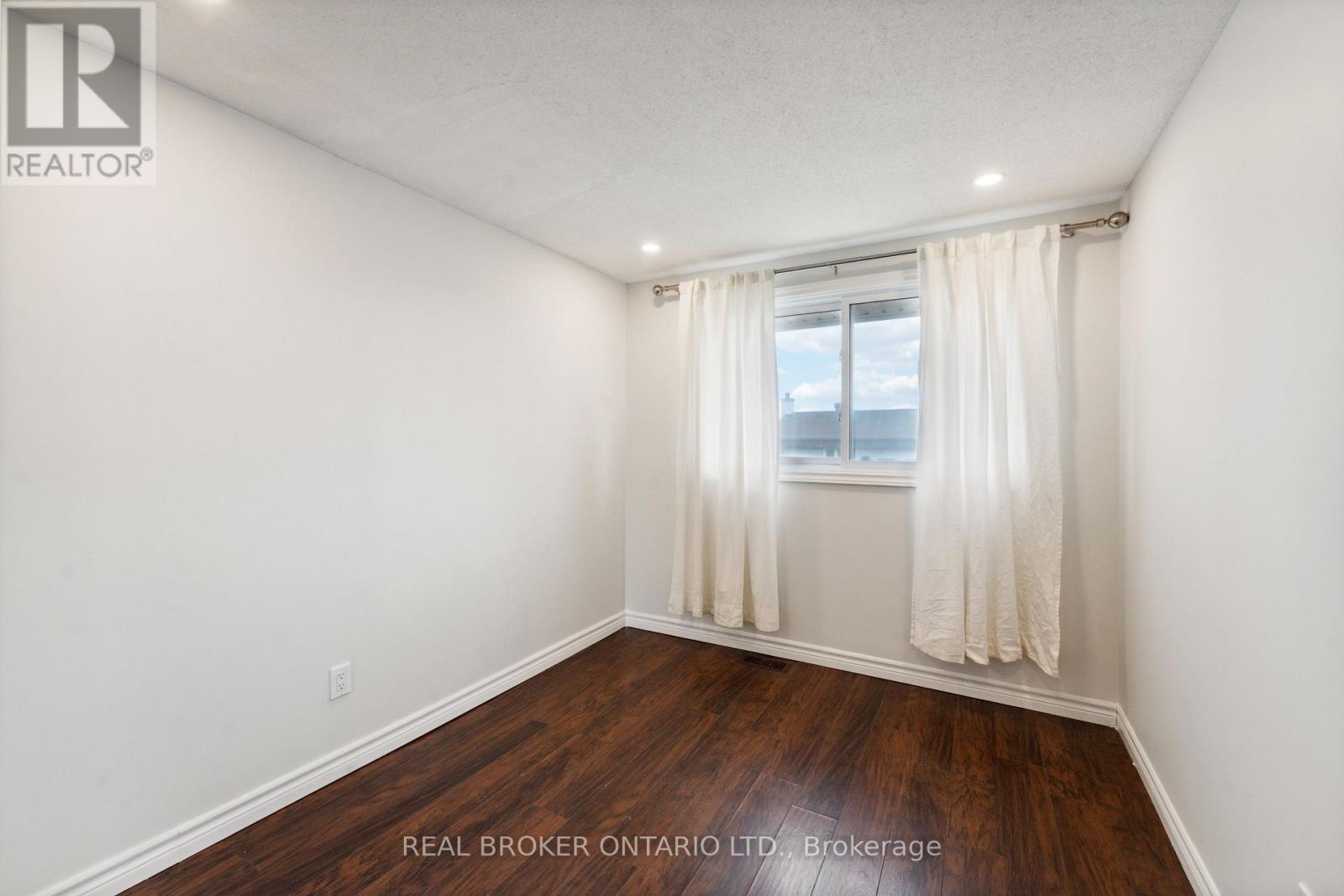 125 Priam Way, Ottawa, Ontario  K2H 8S7 - Photo 30 - X12131614
