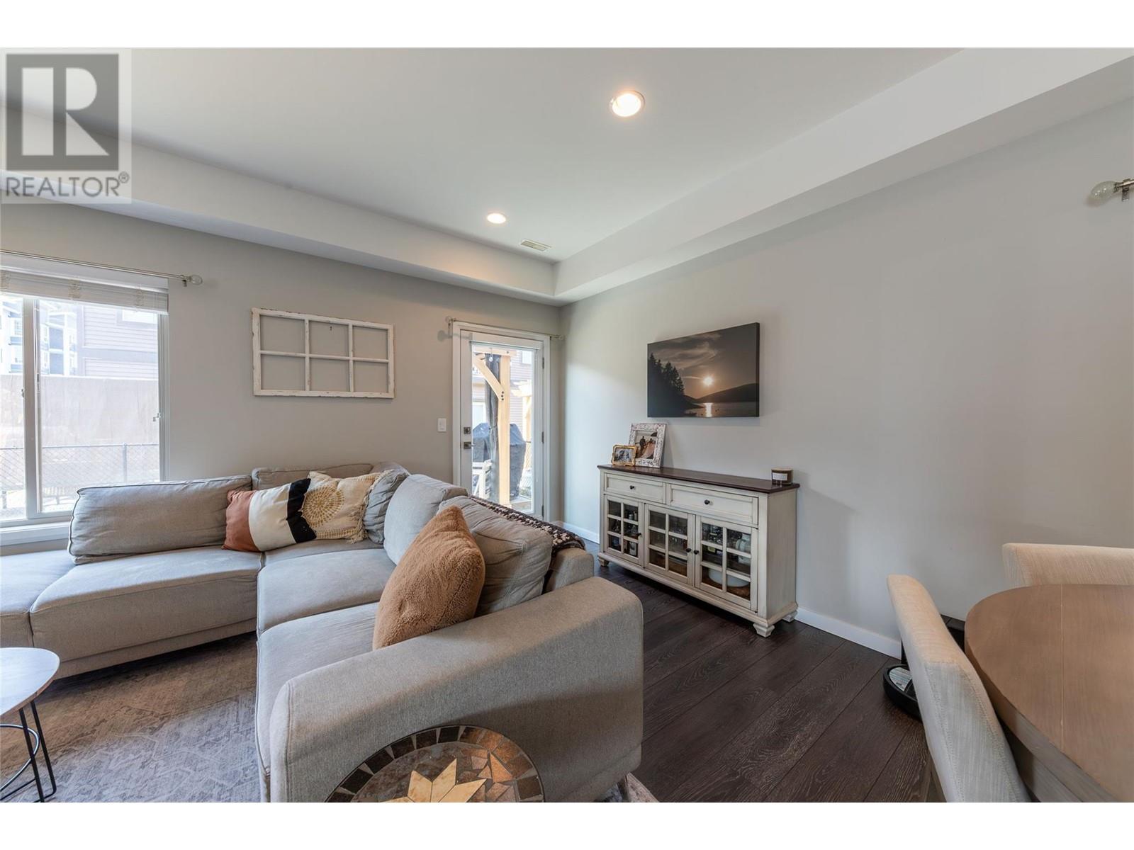 Property at 1850 HUGH ALLAN Drive Unit# 123 Lot# 29 image 4