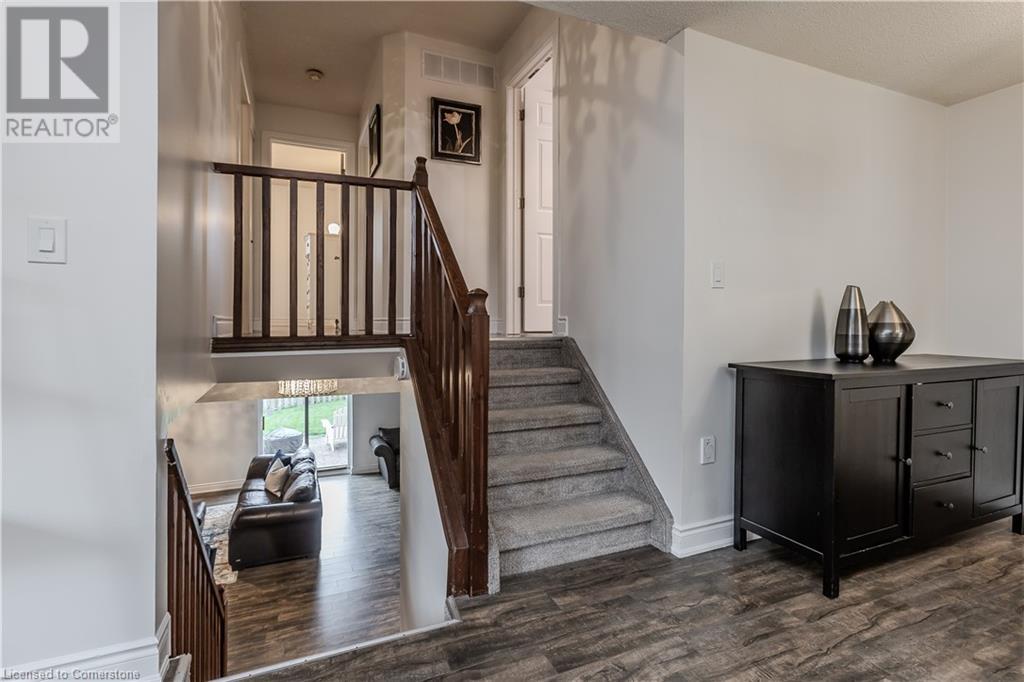 2218 Leominster Drive, Burlington, Ontario  L7P 3X1 - Photo 21 - 40725608