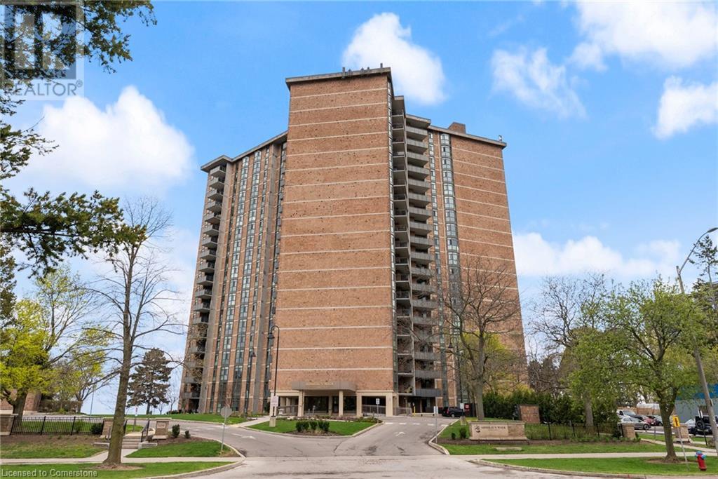 Property at 5250 LAKESHORE Road Unit# 1405 image 3