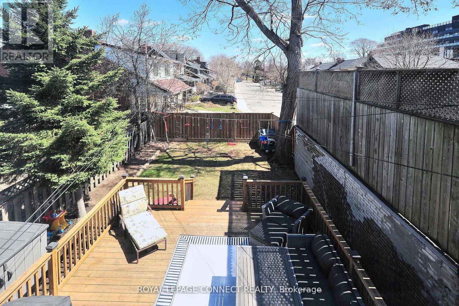 217 Winona Drive, Toronto, Ontario  M6C 3S4 - Photo 36 - C12131487