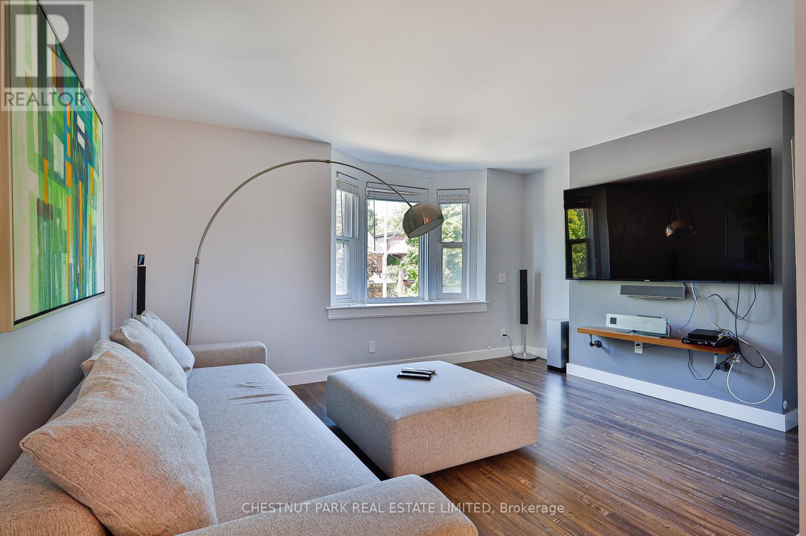 Upper - 163 Briar Hill Avenue, Toronto, Ontario  M4R 1H8 - Photo 7 - C12131489