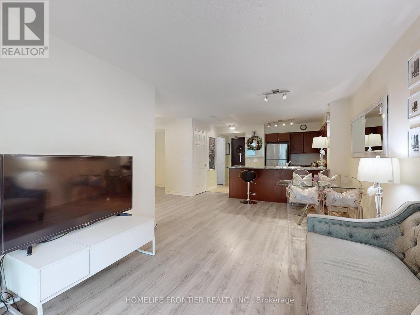 1812 - 30 Grand Trunk Crescent, Toronto, Ontario  M5J 3A4 - Photo 11 - C12131532