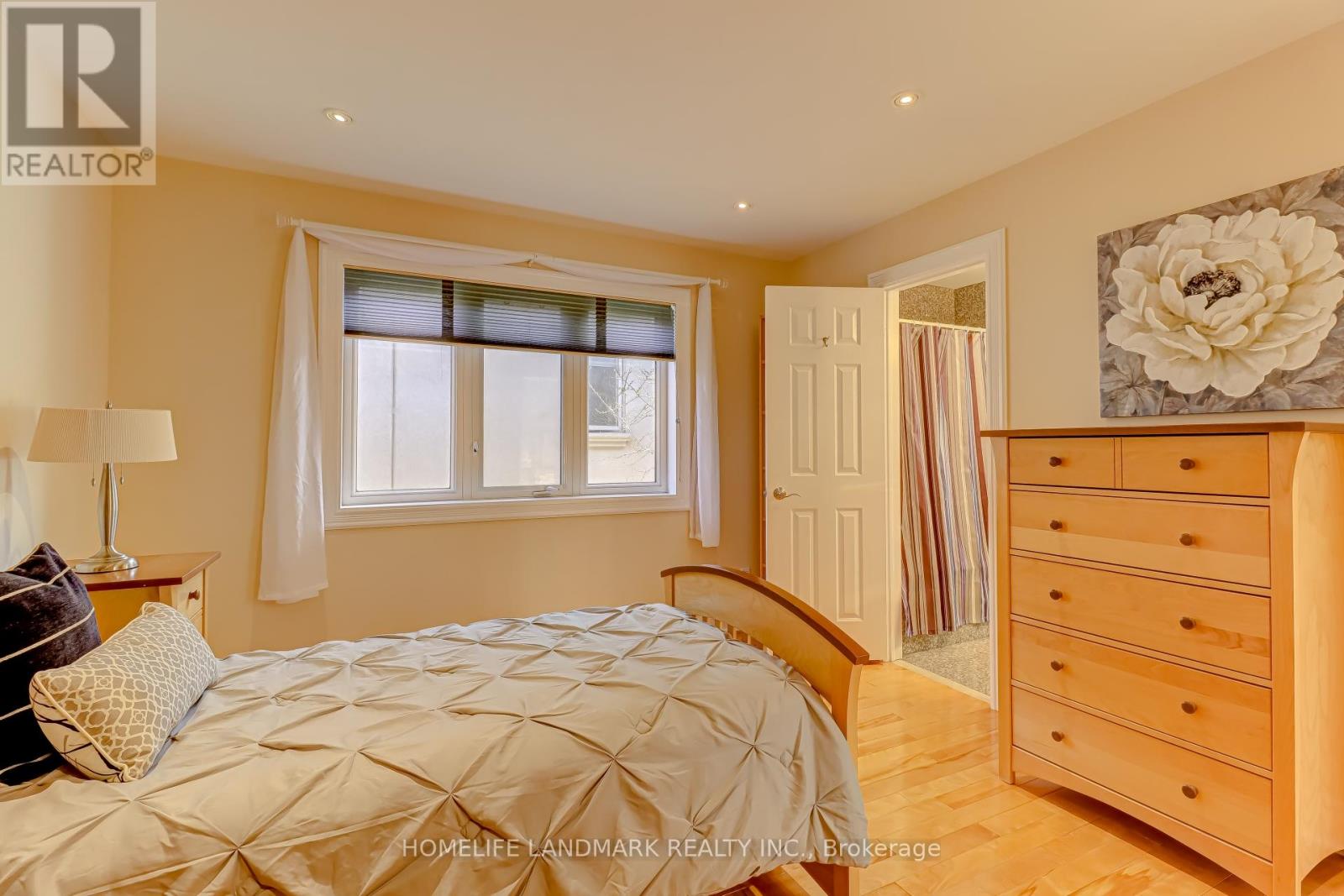217 Wilfred Avenue, Toronto, Ontario  M2N 5E2 - Photo 20 - C12131537