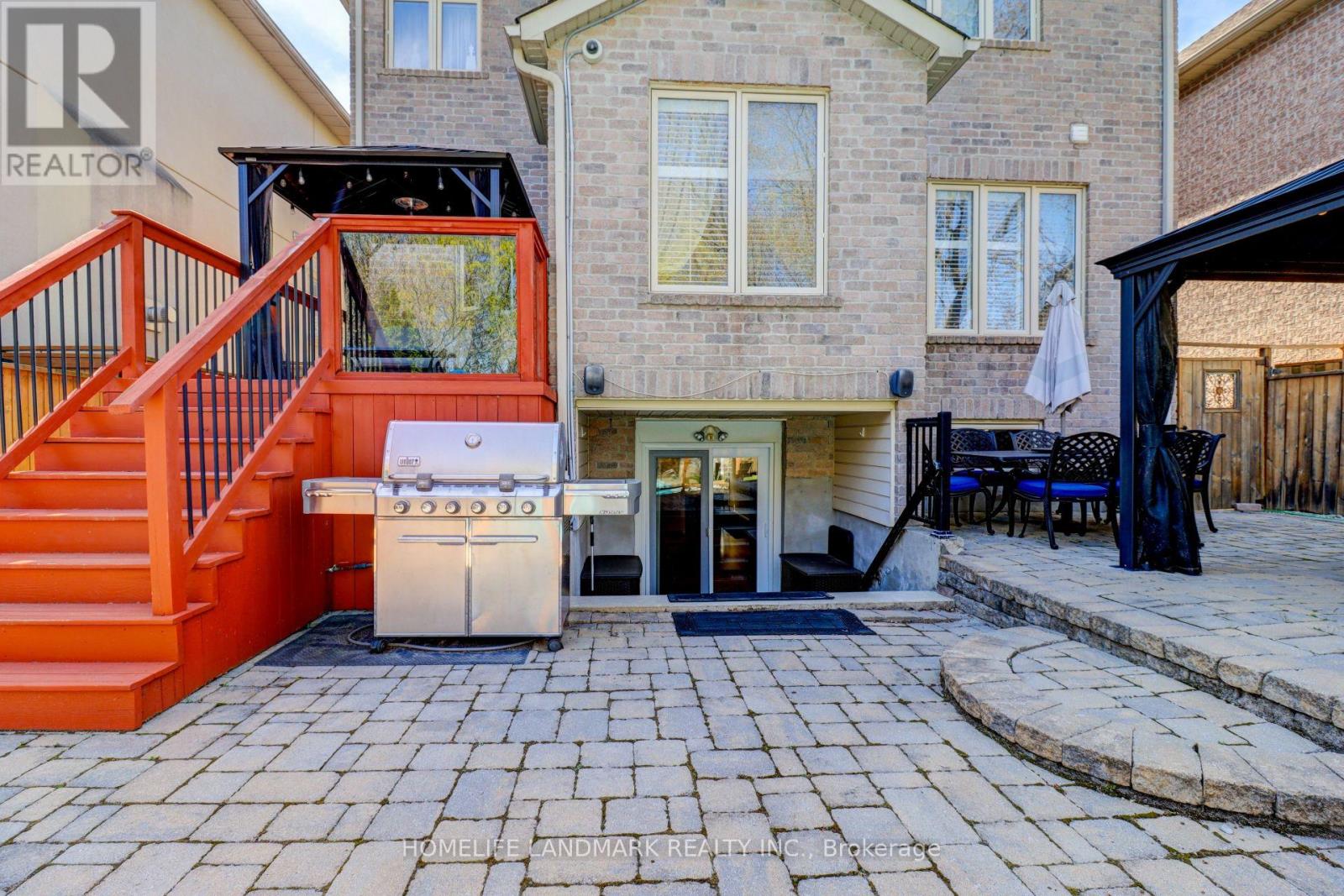 217 Wilfred Avenue, Toronto, Ontario  M2N 5E2 - Photo 32 - C12131537