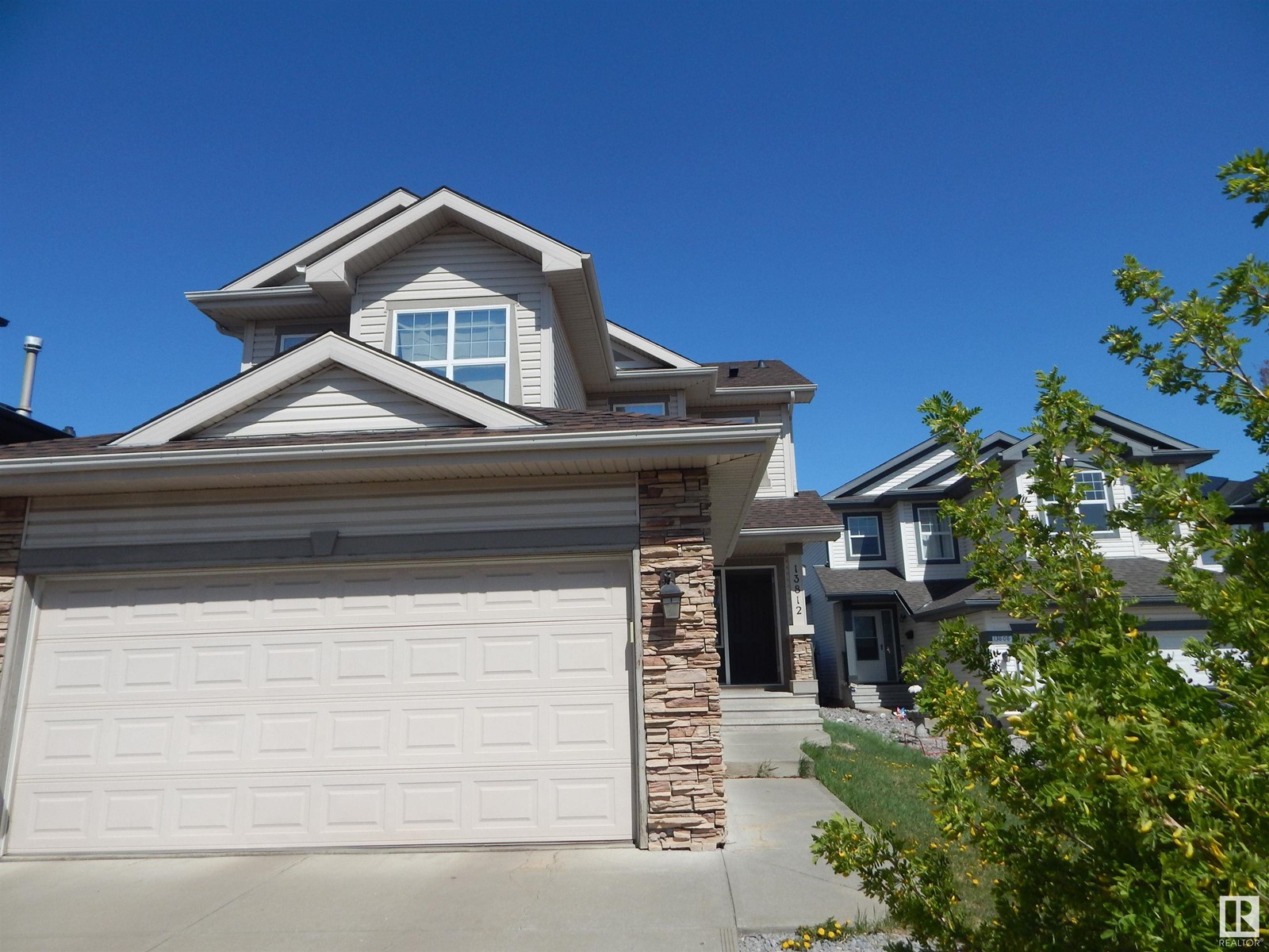 Property at 13812 149 AV NW image 1