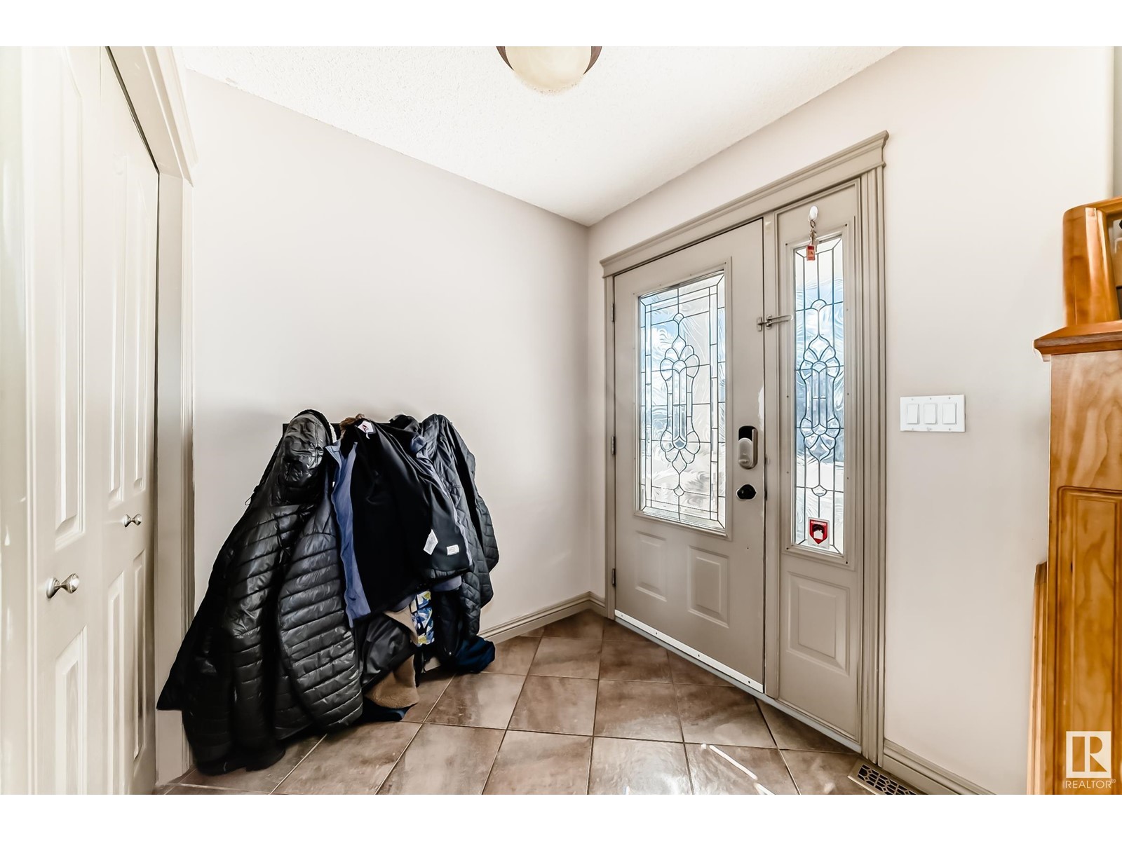 Property at 13812 149 AV NW image 5