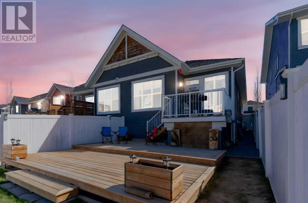 166 River Heights Crescent, Cochrane, Alberta  T4C 0V1 - Photo 35 - A2215208