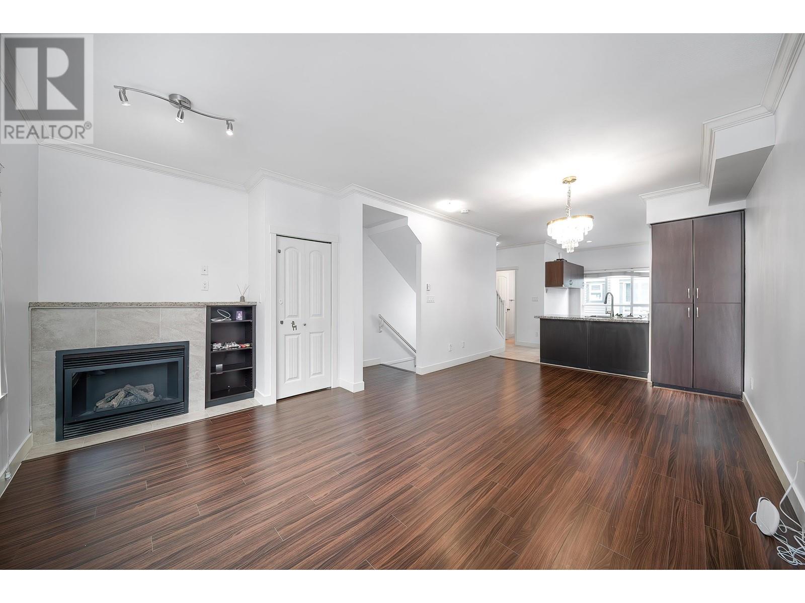 23 7373 Turnill Street, Richmond, British Columbia  V6Y 4L7 - Photo 2 - R2999403