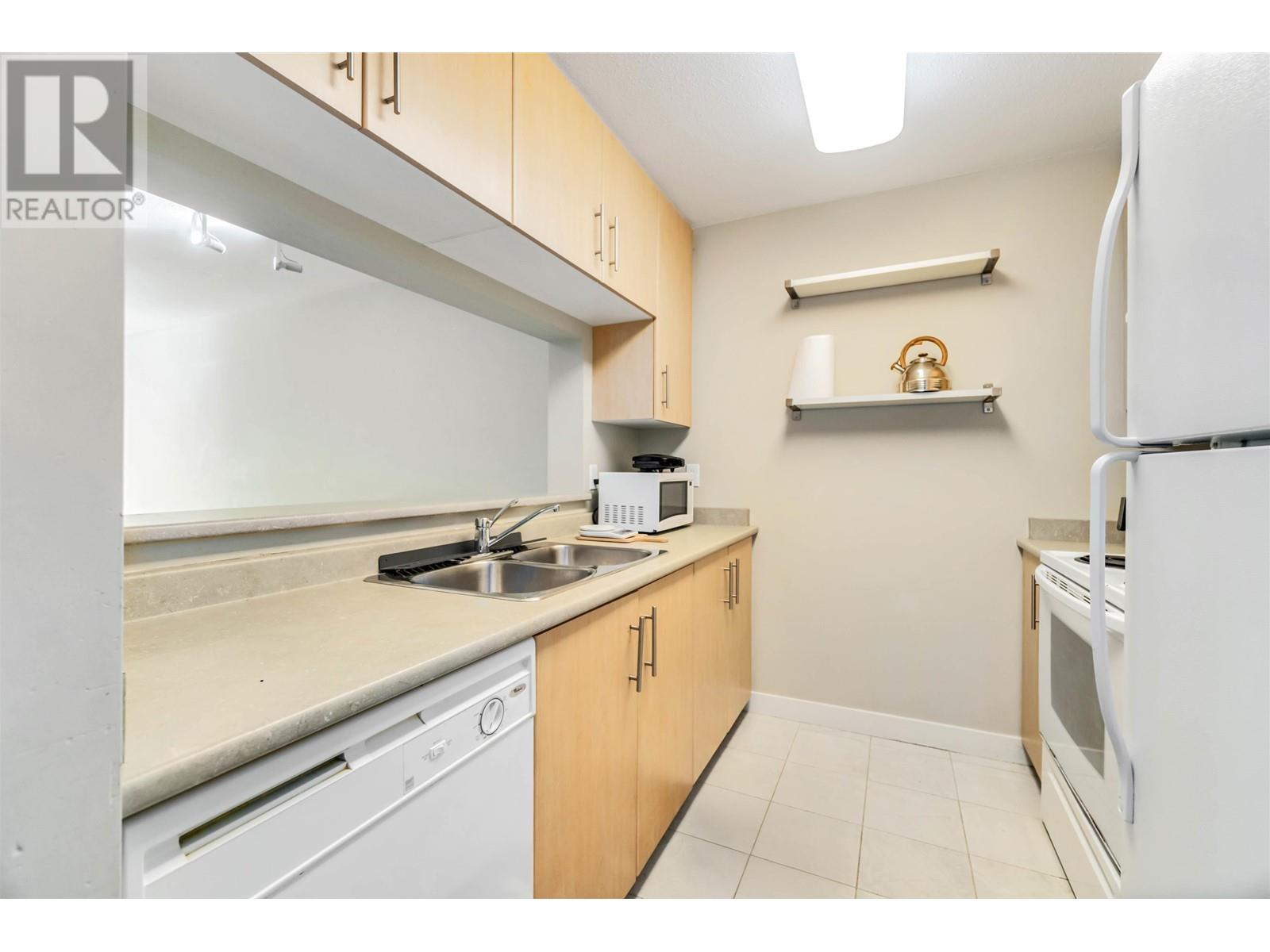 307 3660 Vanness Avenue, Vancouver, British Columbia  V5R 6H8 - Photo 12 - R2999621