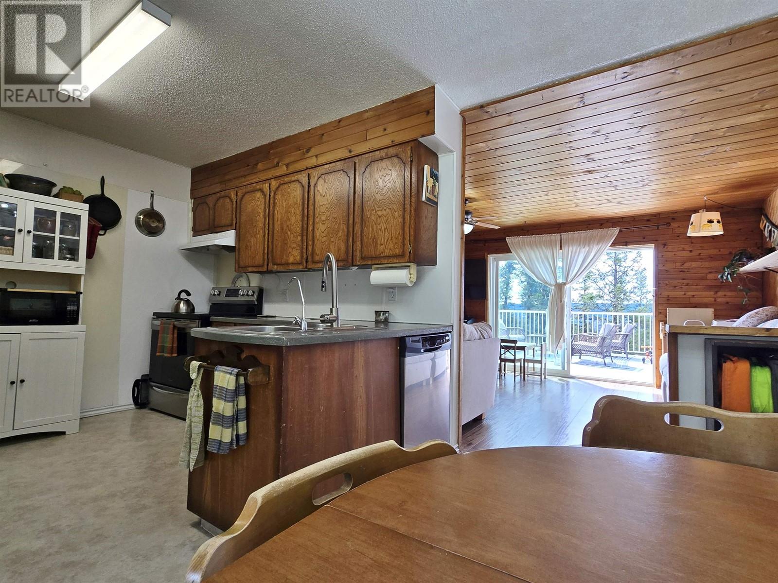1530 168 Mile Road, Williams Lake, British Columbia  V2G 5C5 - Photo 14 - R2999820
