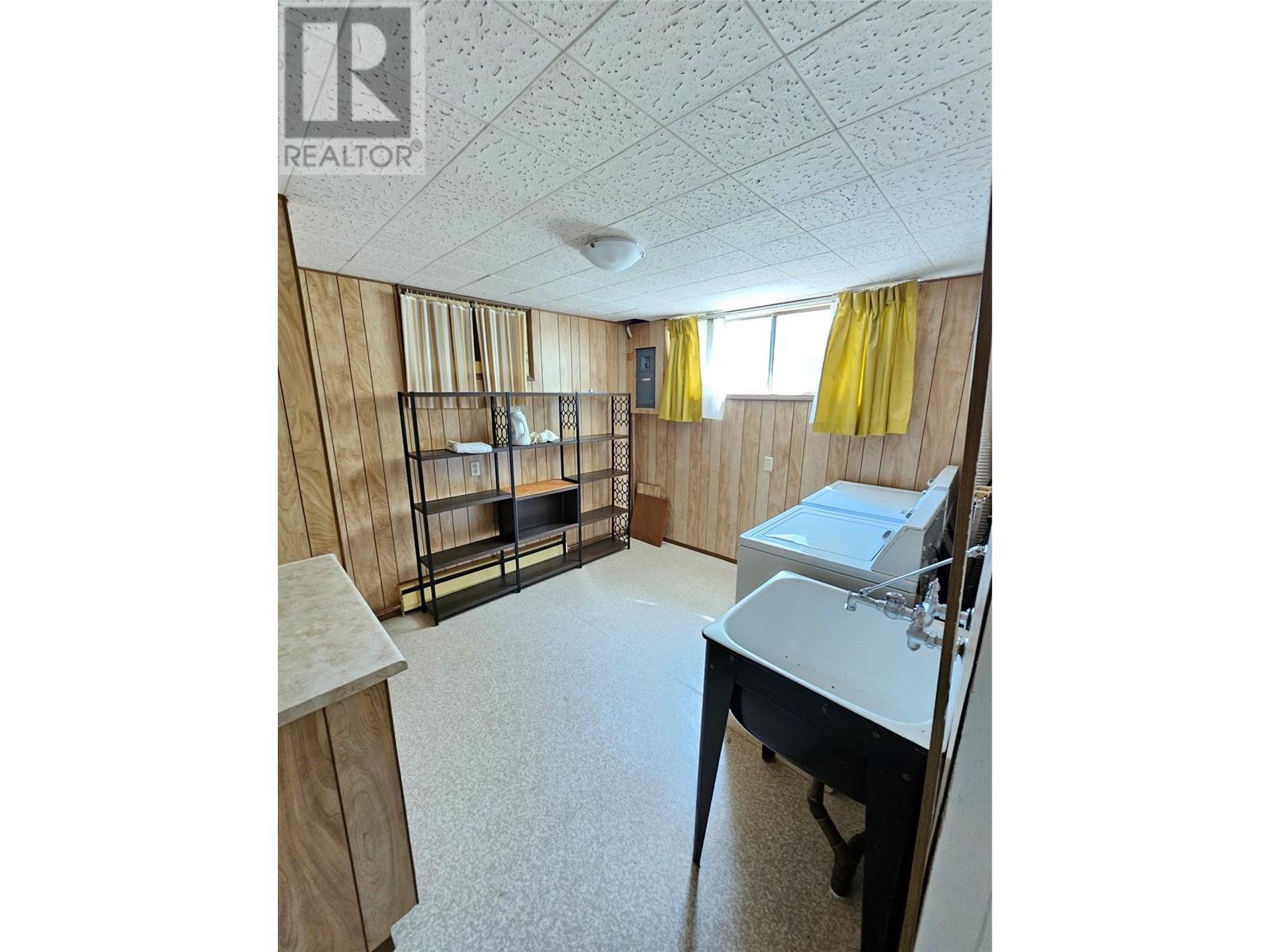 700 12th Avenue S, Cranbrook, British Columbia  V1C 2T2 - Photo 22 - 10346392