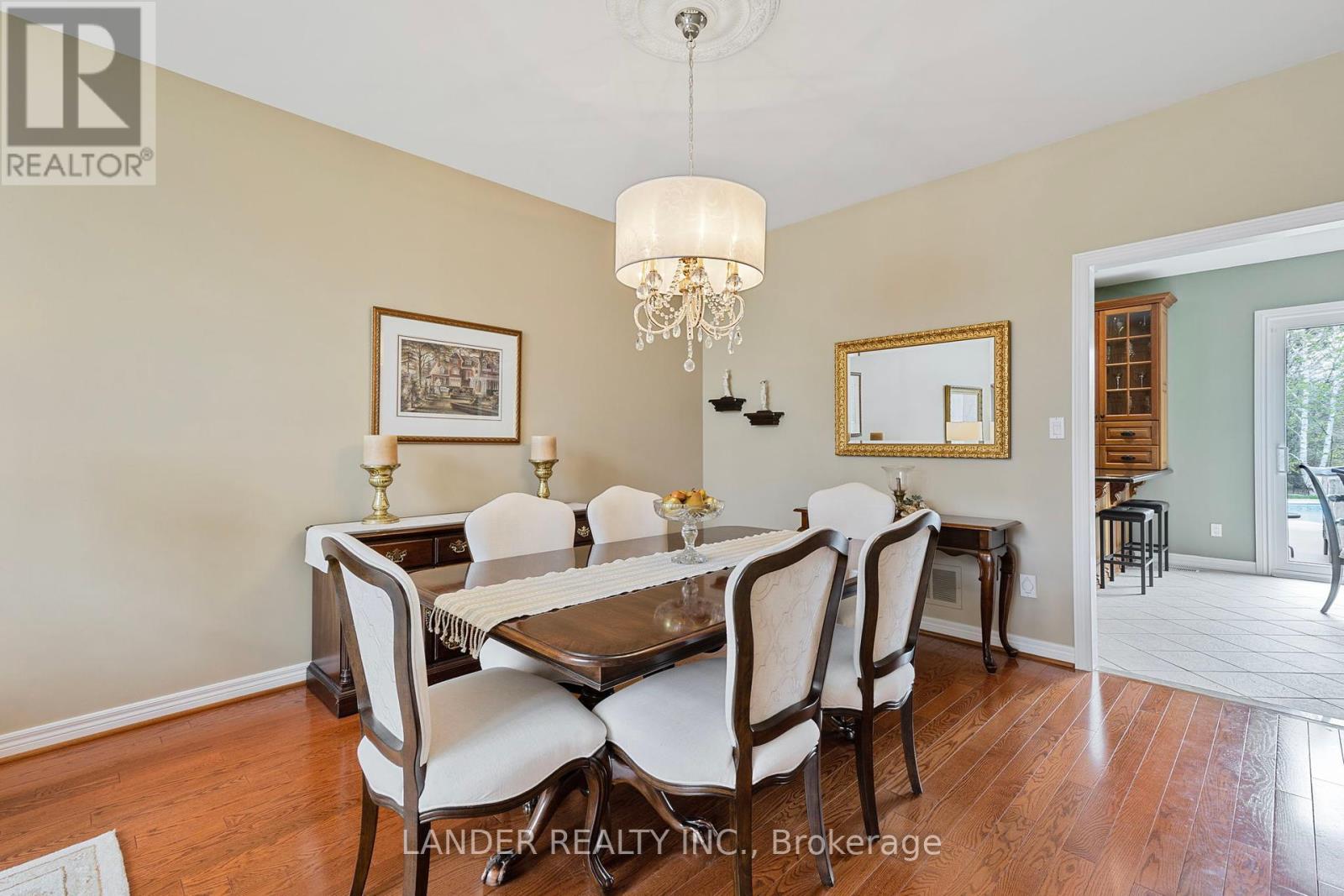 100 Colonel Wayling Boulevard, East Gwillimbury, Ontario  L0G 1V0 - Photo 7 - N12131395