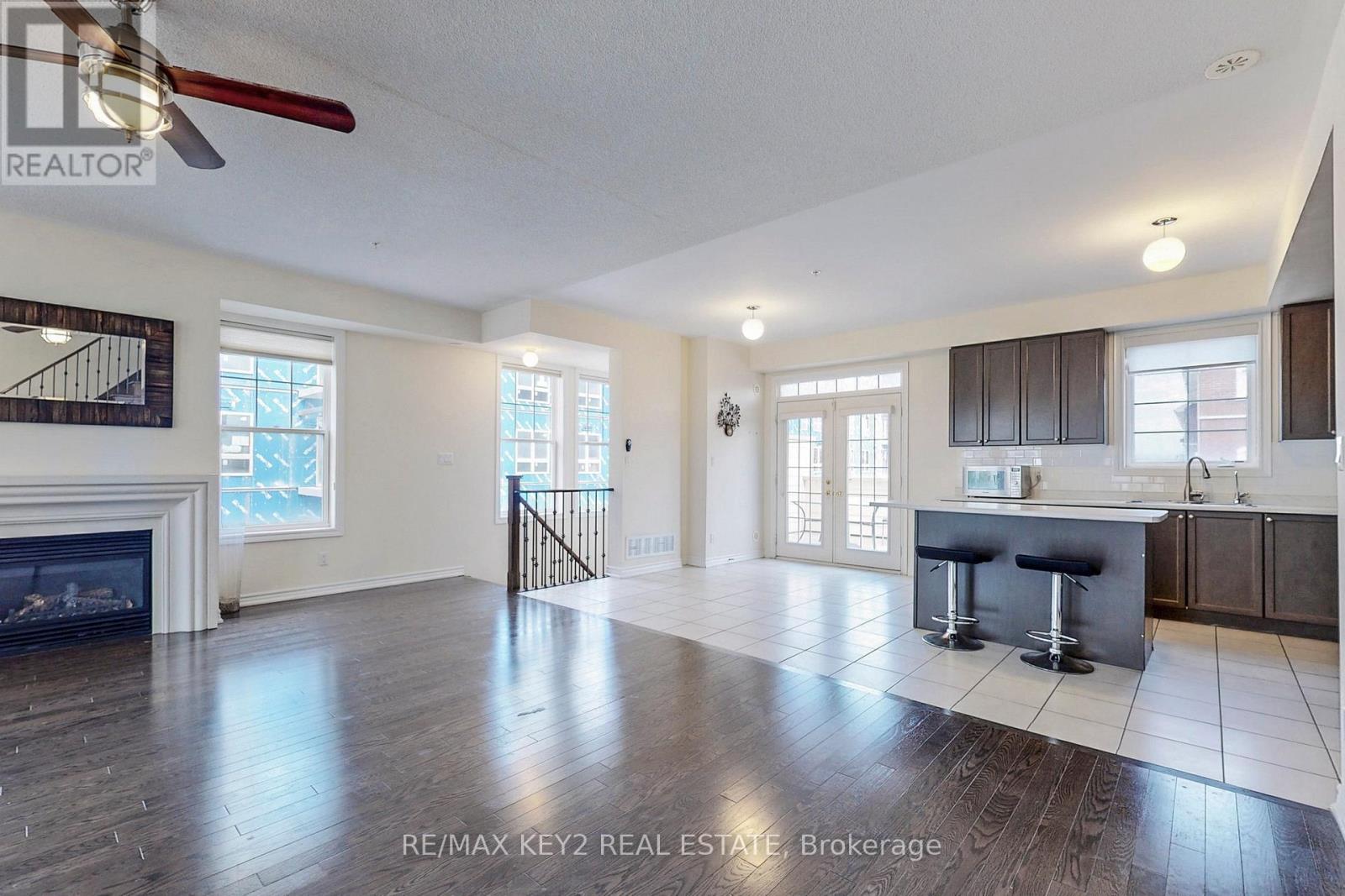 79 Cathedral High Street, Markham (Cathedraltown), Ontario  L6C 0P1 - Photo 7 - N12131429