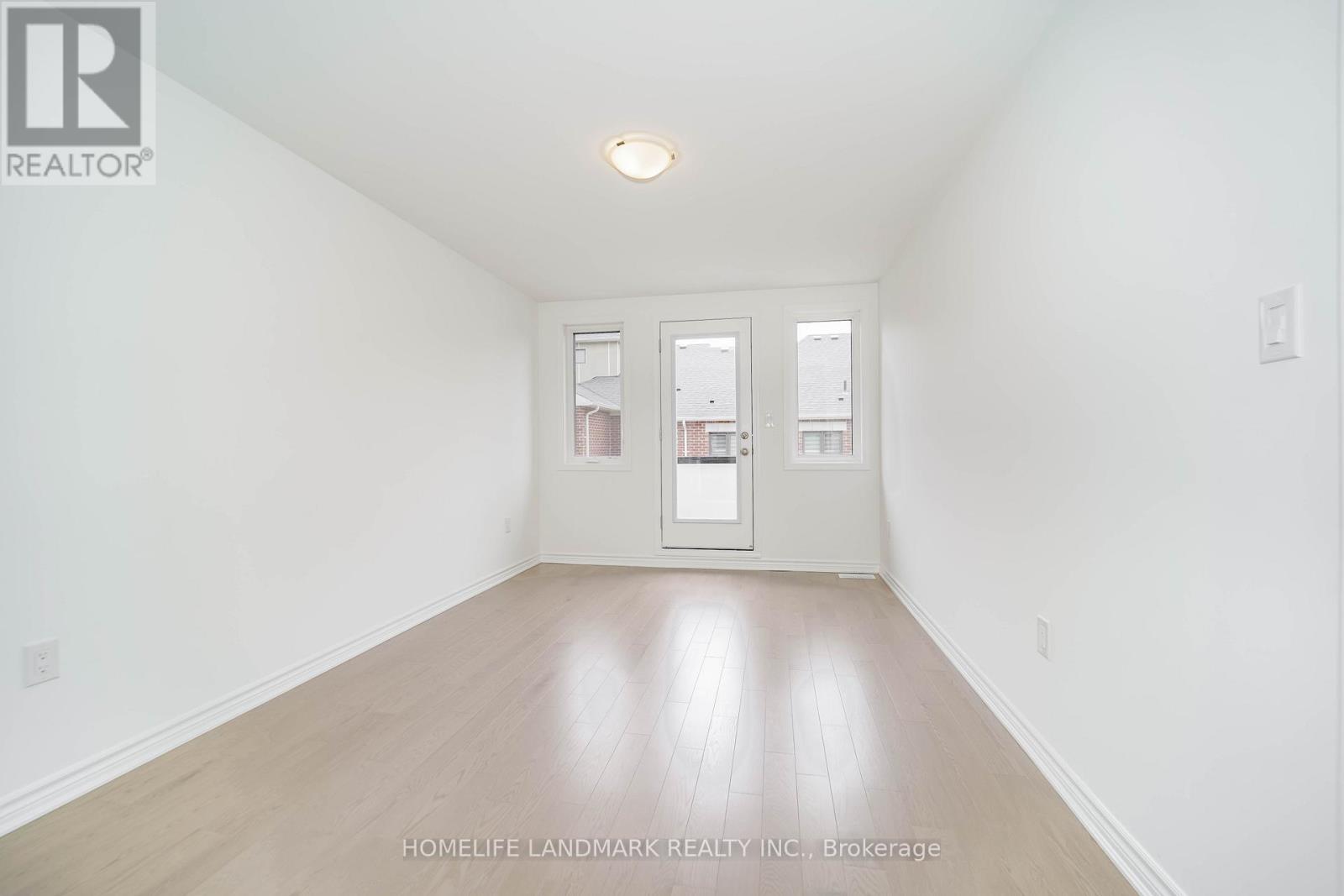 5 Wisla Avenue, Markham (Victoria Square), Ontario  L6C 3M1 - Photo 26 - N12131461