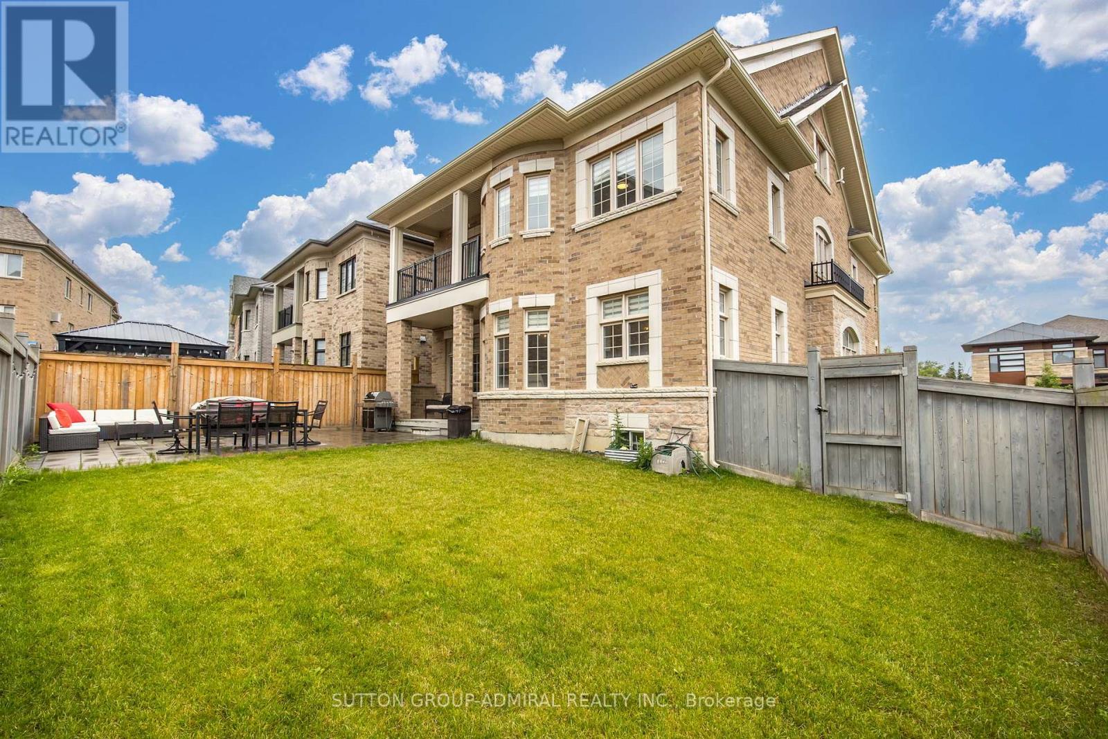 36 Hurst Avenue, Vaughan, Ontario  L5A 4Y5 - Photo 3 - N12131474