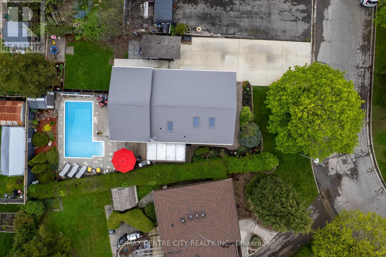 91 Metcalfe Crescent, London South, Ontario  N6E 1H8 - Photo 29 - X12109484